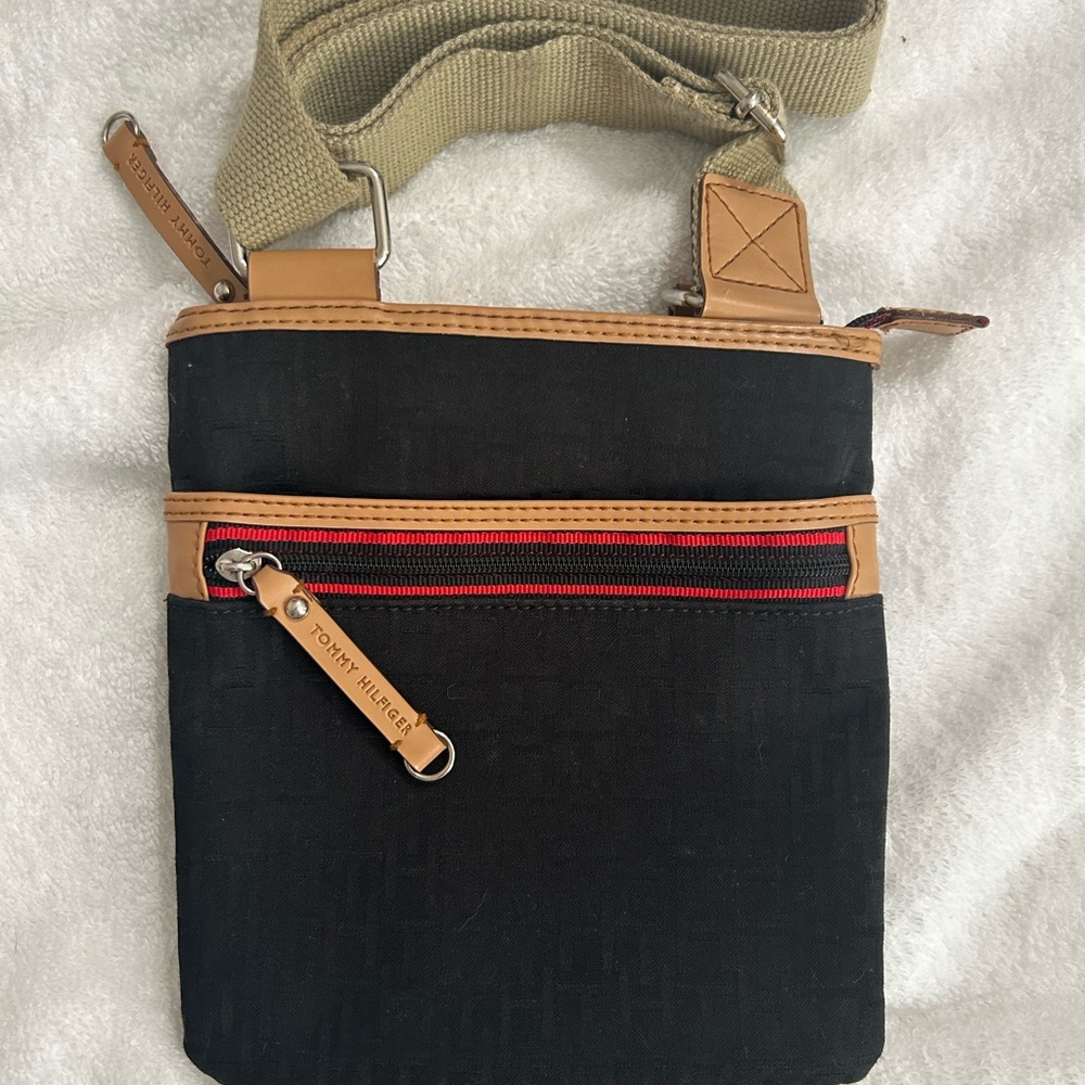 Tommy Hilfiger crossbody bag